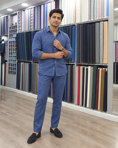 Made-to-measure linen casual set at Robin Tailors